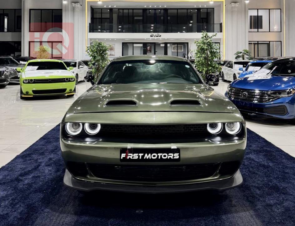 Dodge Challenger